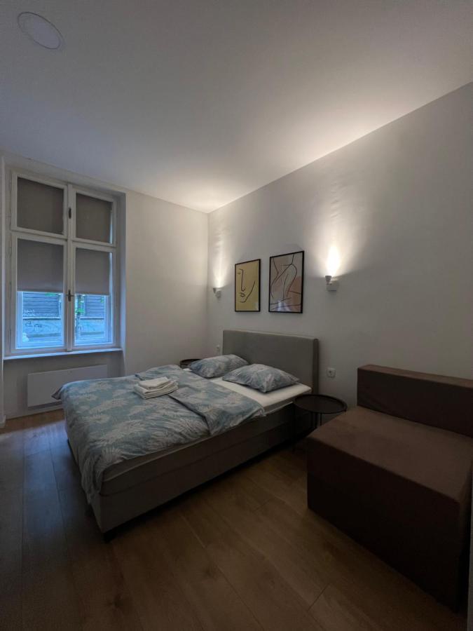 זאגרב Noble Studio Apartments מראה חיצוני תמונה